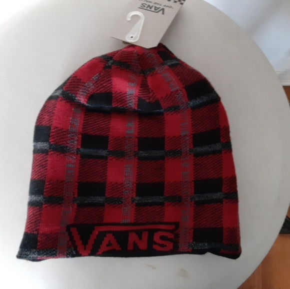 Vans - Picture 3 of 4